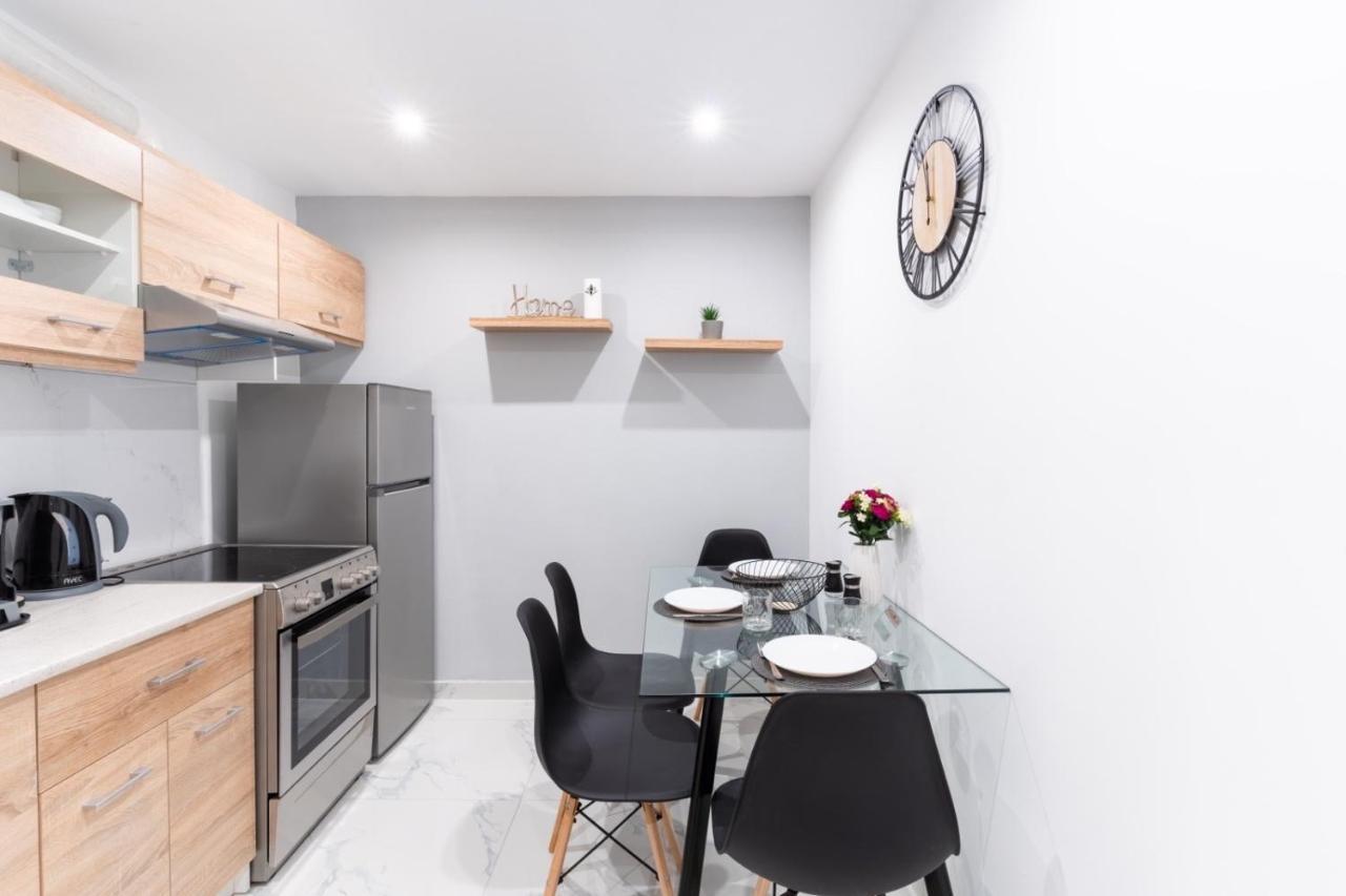 Aiolos Plateia Apartment Nea Smyrni Атина Екстериор снимка